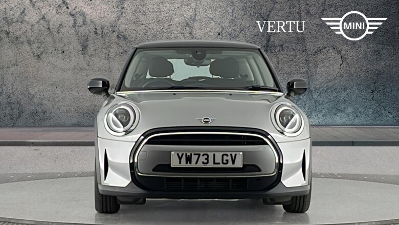 MINI Hatchback 1.5 Cooper Classic Premium 3dr Auto Petrol Hatchback